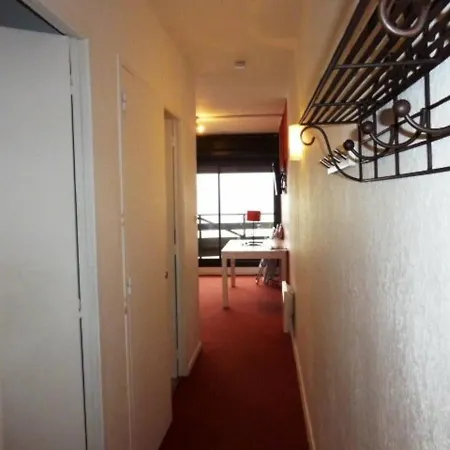 6 Pers Au Pied Des Pistes Avec Balcon, Casier A Skis Et Parking Gratuit - Fr-1-602-27 *